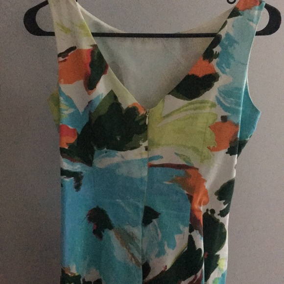 Floral dress - Picture 5 of 5